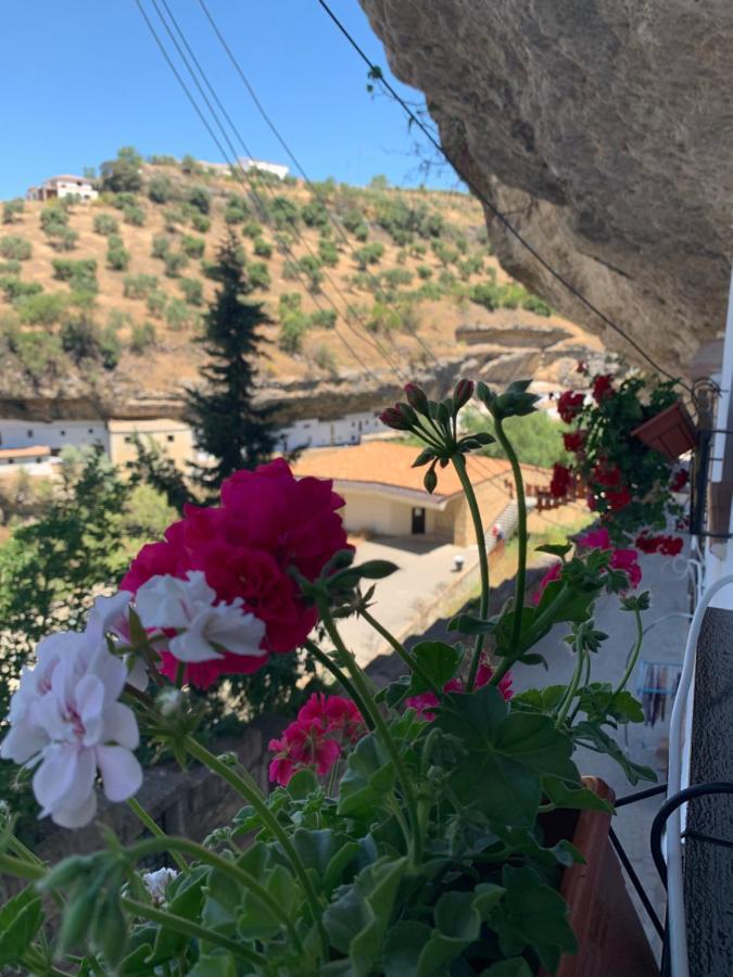 Casa Cueva "Las Calcetas" Guest House Setenil De Las Bodegas Exterior photo