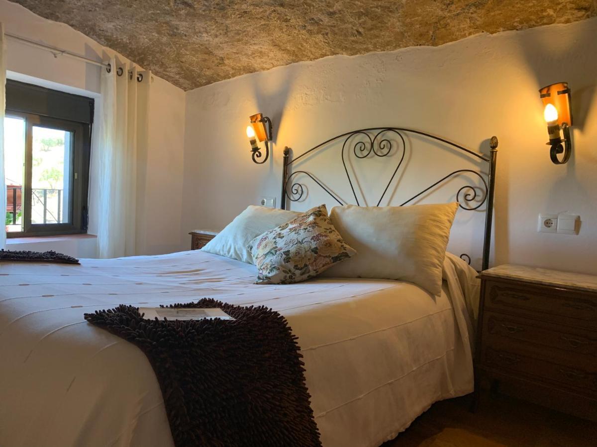 Casa Cueva "Las Calcetas" Guest House Setenil De Las Bodegas Exterior photo